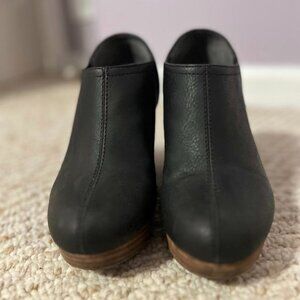 Dr. Scholl's Harlow Wedge Booties